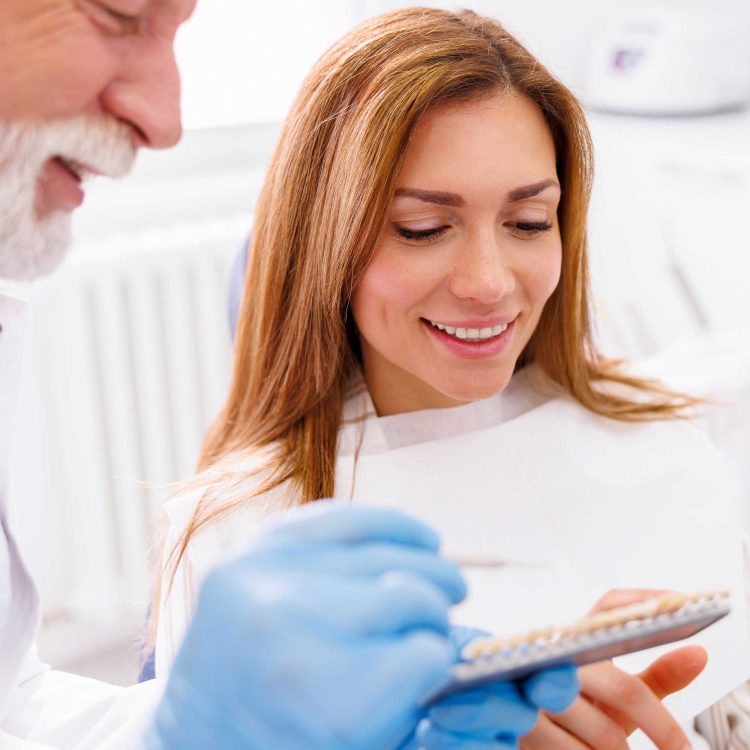 Quelles sont les avantages des Facettes en Zircone en dentisterie modernes